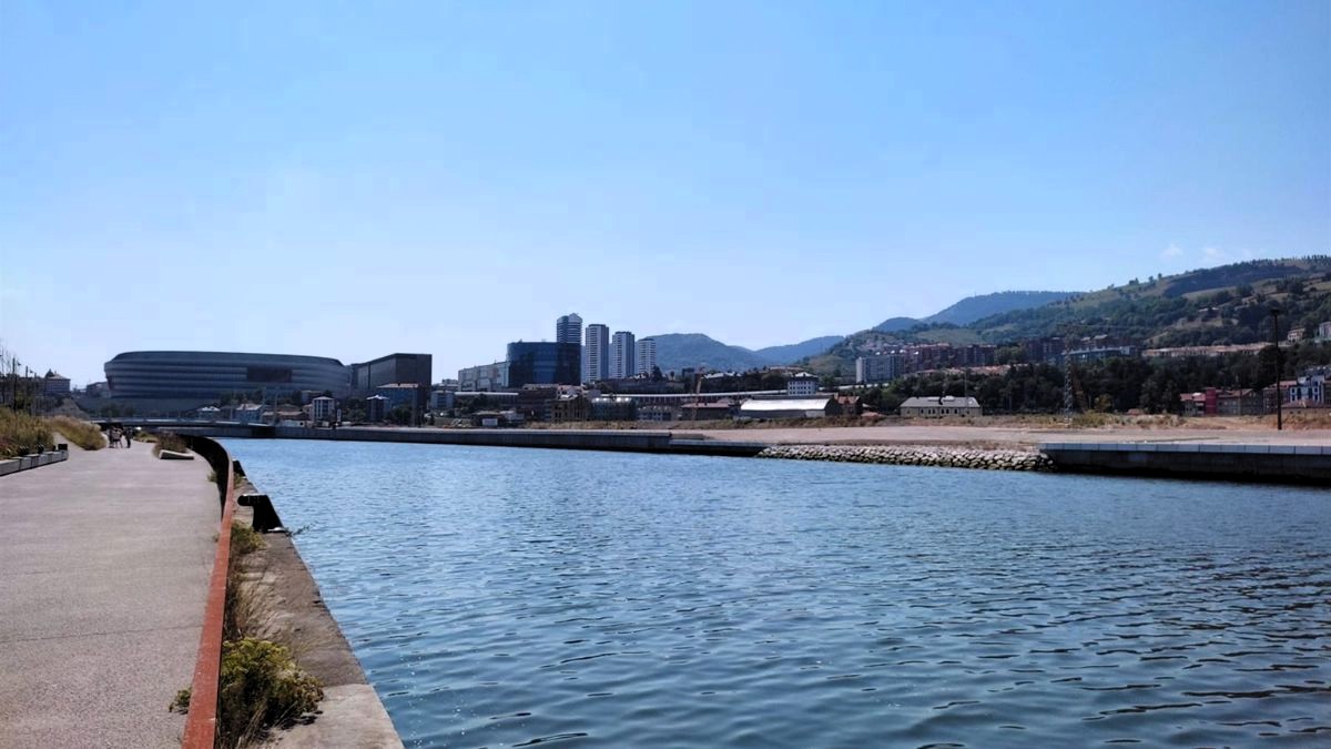 Las temperaturas máximas bajan este lunes