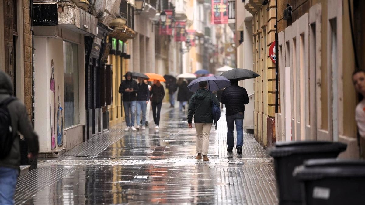 Alertas por lluvia y nieve en seis comunidades este lunes
