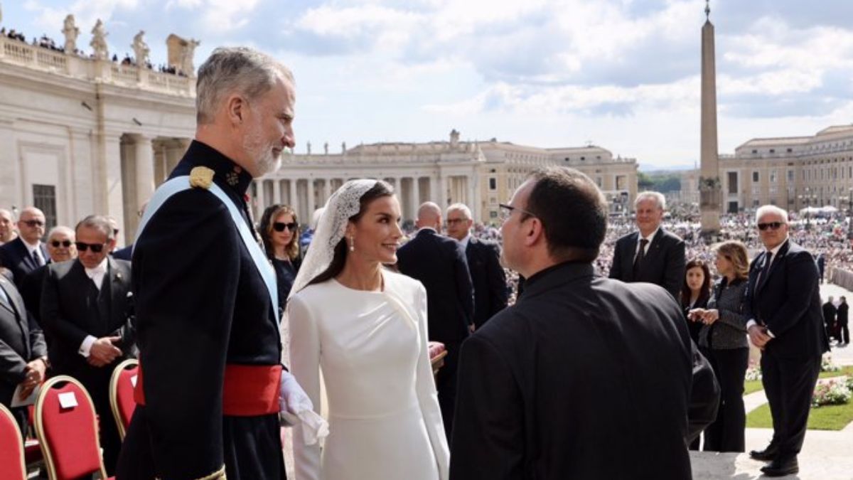 La Reina Letizia no se santigua