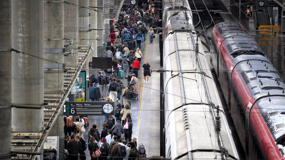 El robo de cable interrumpe los trenes tren de Andalucía a Madrid