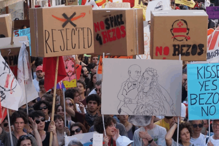 La boda de Bezos y Sánchez, marcada por una oleada de protestas en Venecia