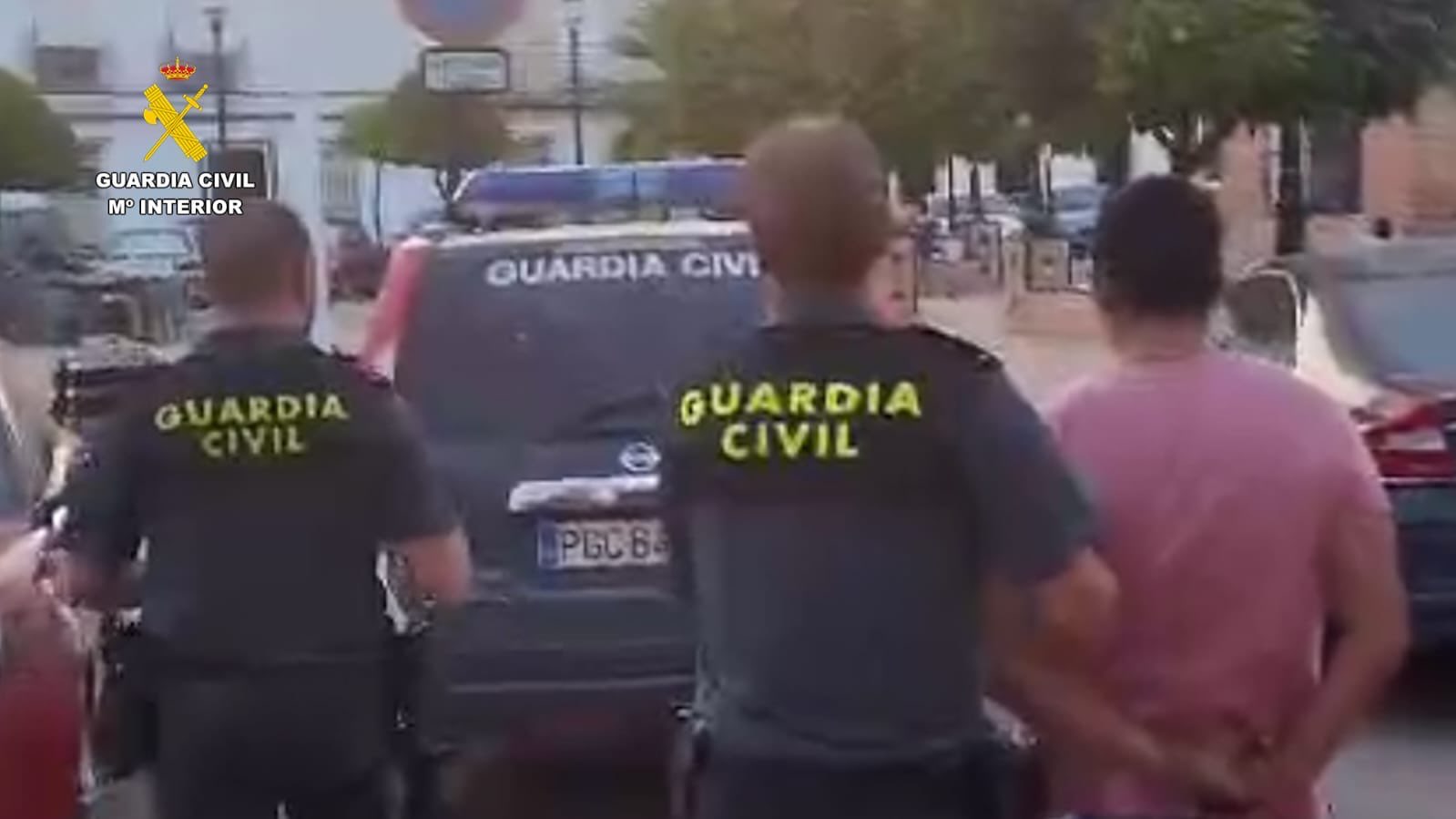 Detenidos dos menores por robo