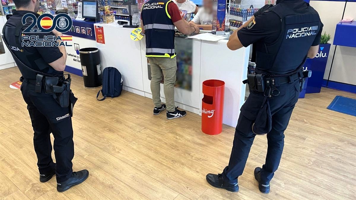 Desmantelan una compleja trama que distribuía drogas a los estancos enmascaradas como productos legales