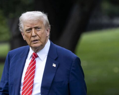 Trump anuncia un alto el fuego entre Israel e Irán pero se mantienen las dudas de si será respetado