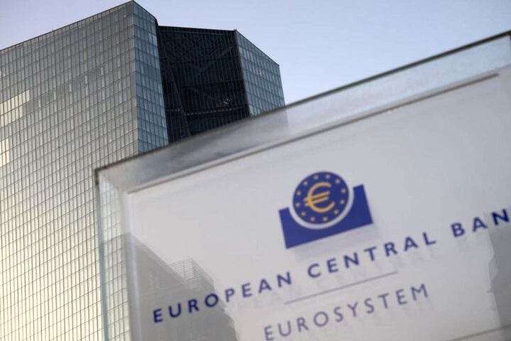 El BCE mantiene los tipos en el 2% tras recortarlos siete veces consecutivas