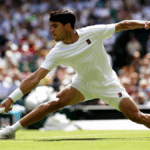 Alcaraz supera a Fognini en un debut agónico en Wimbledon 2025