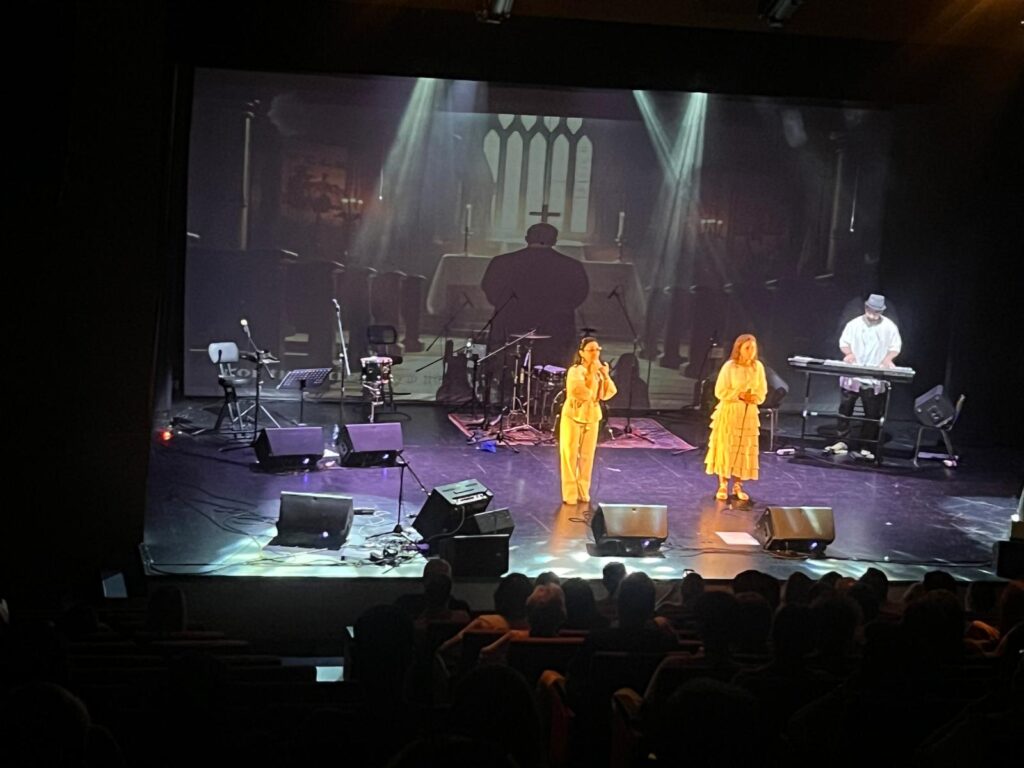 Marta y Natali, las voces de SOMOS