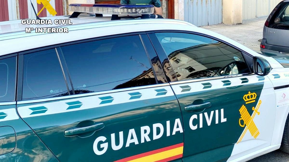 Detenido un anciano de 90 años por la muerte violenta de su mujer, de 86