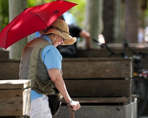 Córdoba, Jaén y Granada tendrán este lunes avisos por temperaturas extremas en una jornada soleada en casi toda España