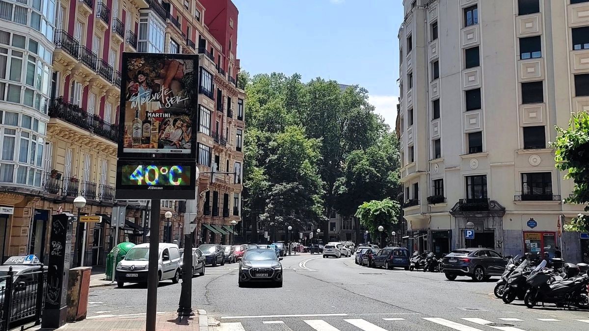 El calor aprieta hoy en el que será el peor día de la semana en toda España con temperaturas de 42º