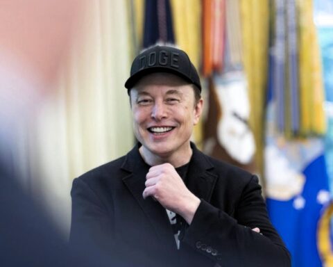 Elon Musk redobla su enfrentamiento con Trump y anuncia la formación de un nuevo partido político en EE UU
