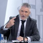 Marlaska, que se fue a la final de Wimbledon en plena escalada de la violencia en Torre Pacheco, culpa a Vox de los incidentes