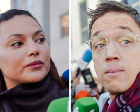El juez descarta imputar a Mouliaá por presionar a una testigo y tampoco investigará a Errejón por hablar con otro