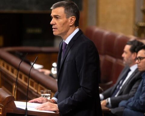 Debate sobre corrupción: palabrería y regañinas de los socios en el que Sánchez anuncia que "no tira la toalla" y saca el ventilador del 'y tu más'