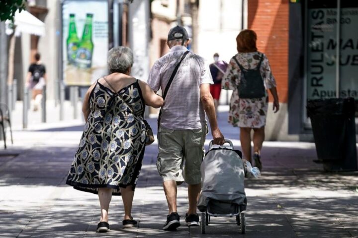 El 46% de los hombres extranjeros reciben pensión al jubilarse mientras que los españoles la cobran el 93%