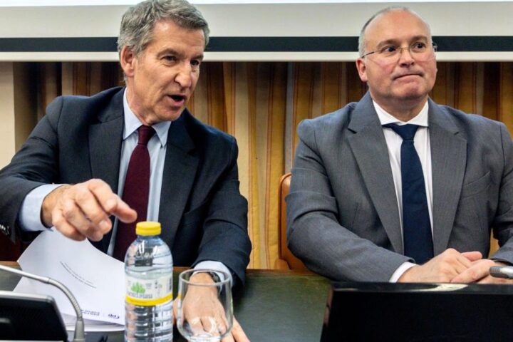 Feijóo sondea de nuevo a los socios de Gobierno para proponerles una moción de censura a Sánchez