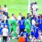 El entrenador del PSG Luis Enrique agrede a un jugador del Chelsea tras perder el Mundial de Clubes (0-3)