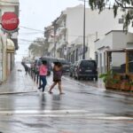Calor, lluvia, tormentas, viento y oleaje activan hoy los avisos en trece provincias
