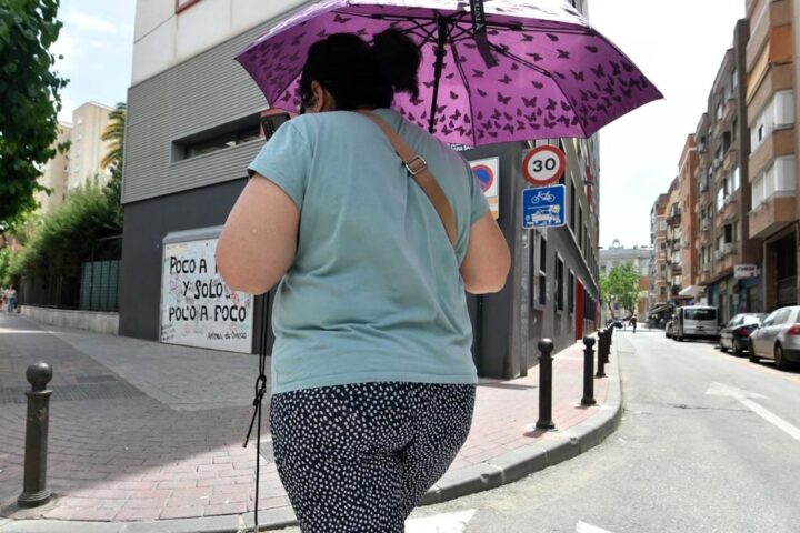 La semana empieza con ambiente fresco en norte, más de 40ºC en el sur y lluvias en el norte y Mediterráneo
