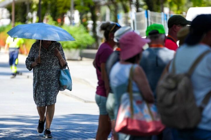 La ola de calor se prolongará una semana con temperaturas insoportables en casi todo el país