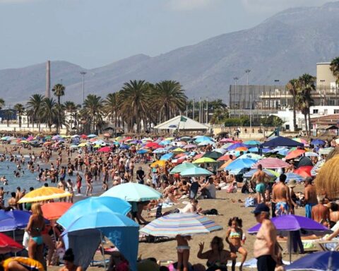 Una ola de calor llega este domingo con máximas de 45ºC y durará hasta el martes