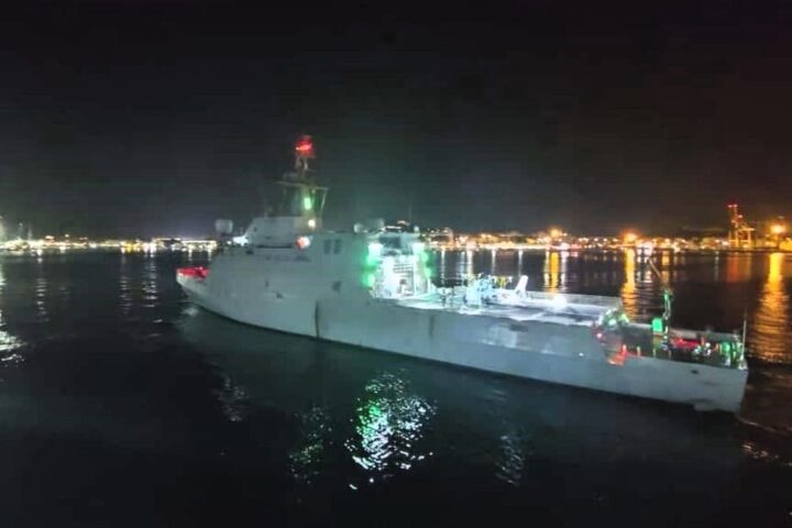 Zarpa el buque 'Furor' de la Armada española para apoyar a la flotilla que se dirige a Gaza