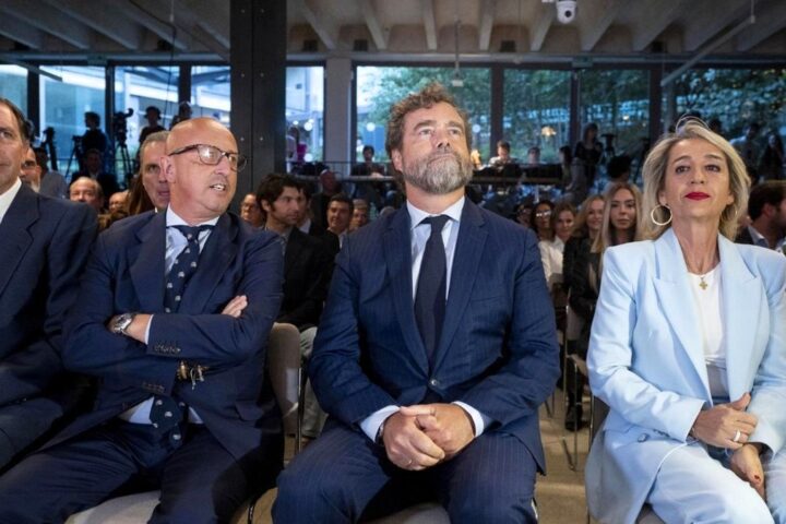 Espinosa de los Monteros lanza la plataforma 'Atenea' y reclama el "cese de hostilidades" de PP y Vox para gobernar tras Sánchez