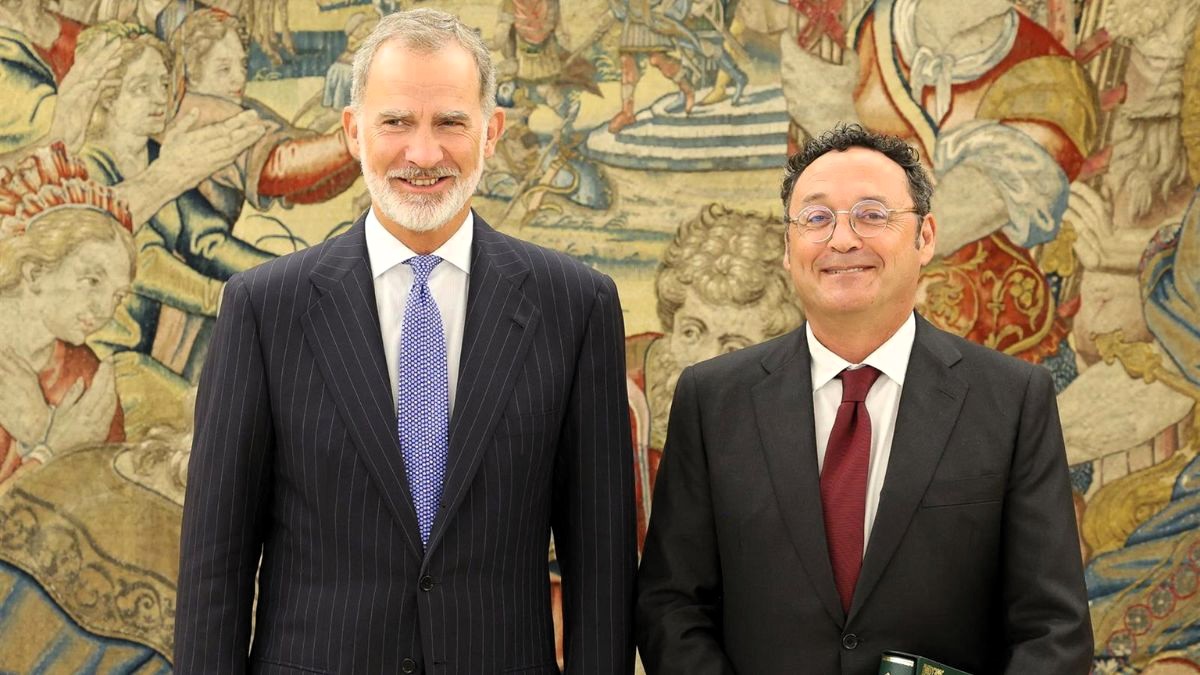 Clamor para que el fiscal general no acuida junto al Rey a la apertura del Año Judicial