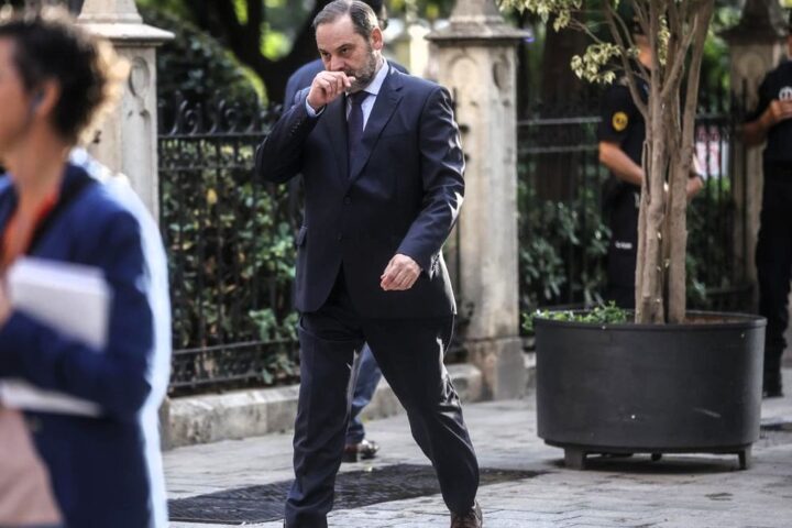 Aldama asegura al Supremo que Ábalos pagó en 'b' parte de un bajo comercial en Valencia
