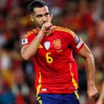 El 'pichichi' Merino y Pedri acercan a una histórica España al Mundial