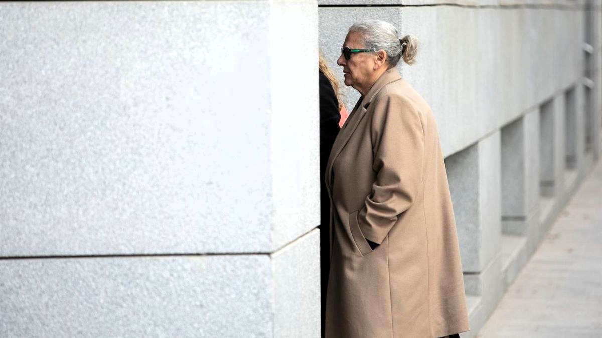 El Senado interroga hoy a la empresaria que dijo haber entregado 90.000 euros en la sede del PSOE
