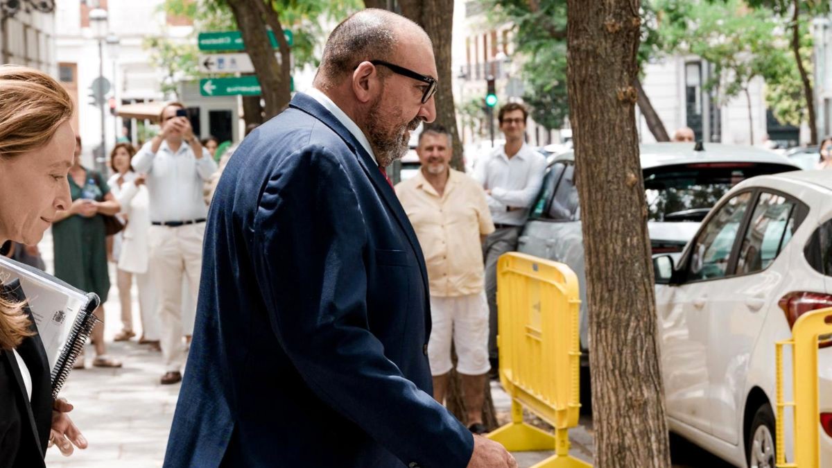 Koldo declara en el Supremo tras el informe que le señala como "gestor y custodio" de los fondos "opacos" de Ábalos