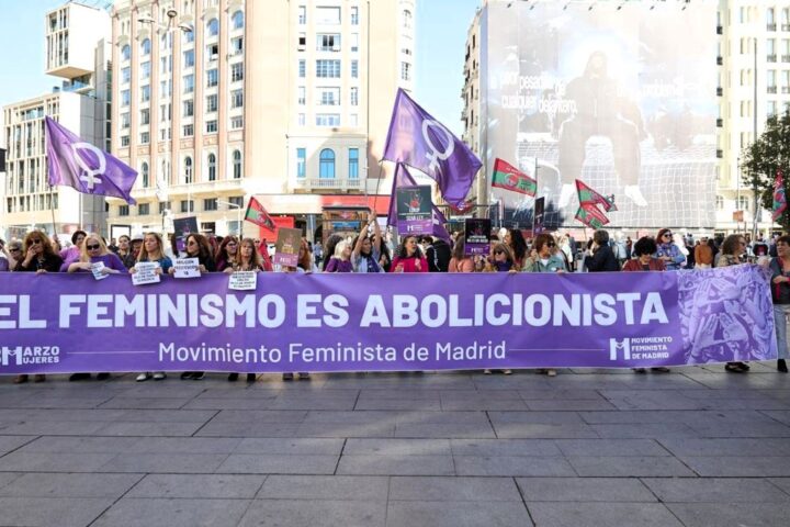 El Movimiento Feminista de Madrid se manifiesta contra la "industria criminal" de la prostitución
