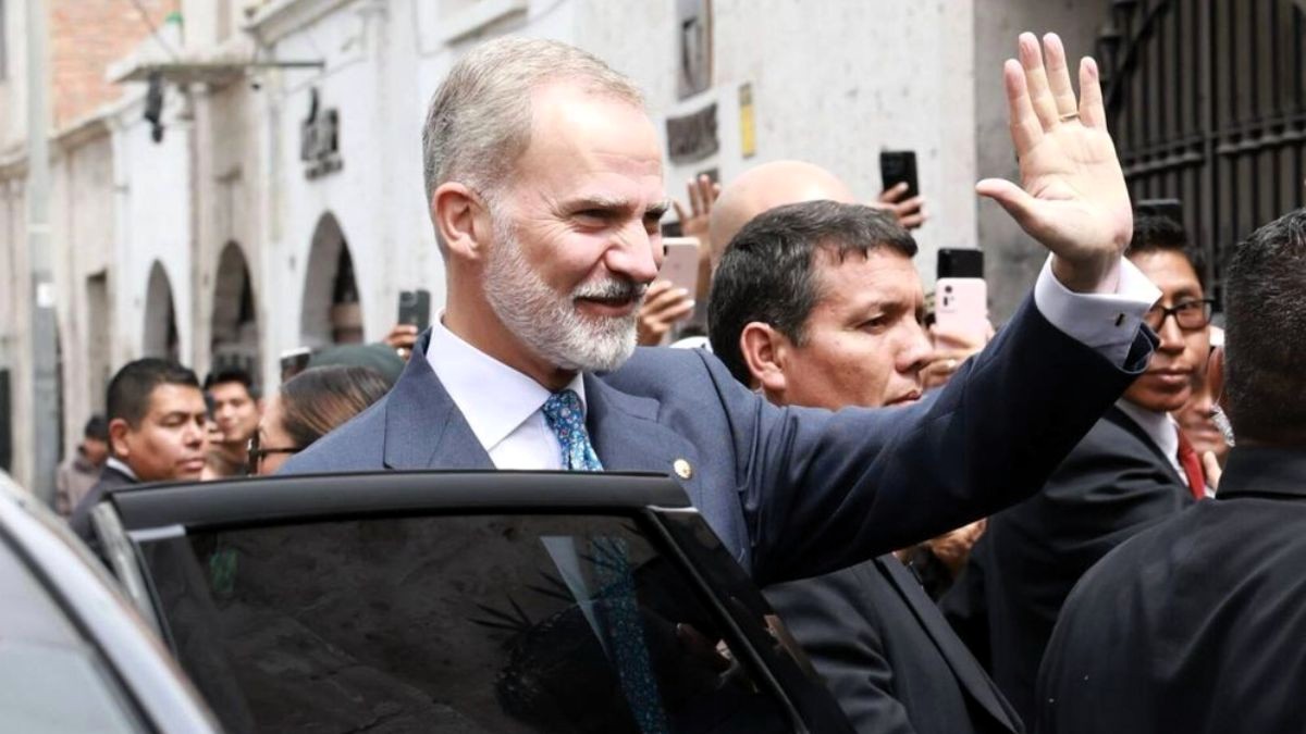 El Rey defiende el español como una "comunidad de valores" que une en tiempos de competencia, de rivalidad y desconexión