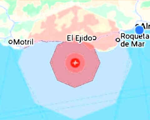Un terremoto de magnitud 4,2 inquieta a los pueblos del litoral en Granada y Almería