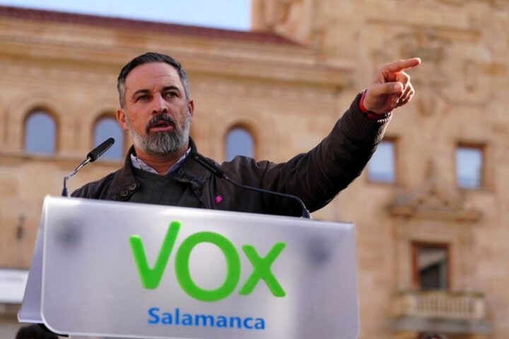 Abascal desconfía de Peramato y cree que Sánchez la propone para que lo proteja de los presuntos casos de corrupción