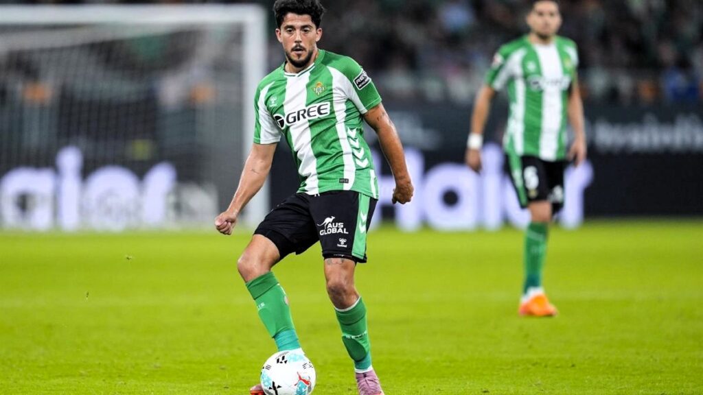 El bético Pablo Fornals, gran novedad en una lista de España con Lamine Yamal y la ausencia de Pedri por lesión