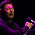 Miguel Poveda presenta su nuevo disco navideño, 'El Árbol de la Alegría': "Más que un disco de villancicos"