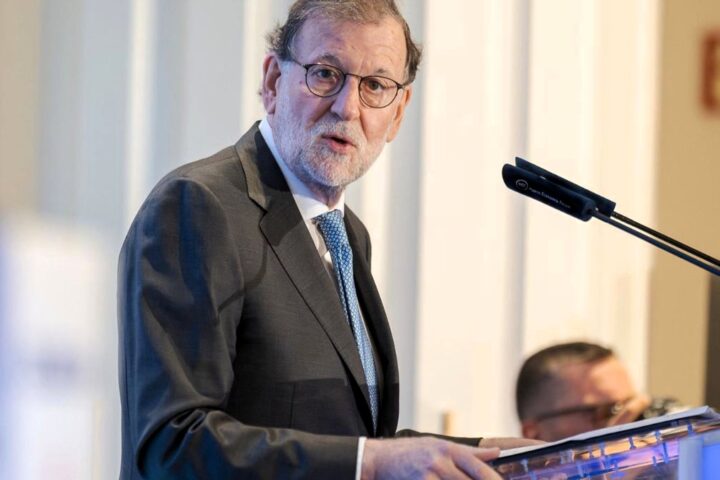 Rajoy no ve la moción de censura y reclama a Sánchez elecciones: "Como se haría en cualquier país normal"