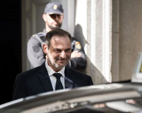 El Supremo propone juzgar a Ábalos, a Koldo y Aldama por los contratos de mascarillas