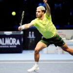 Carlos Alcaraz sucumbe ante el 'Maestro' Sinner en Turín