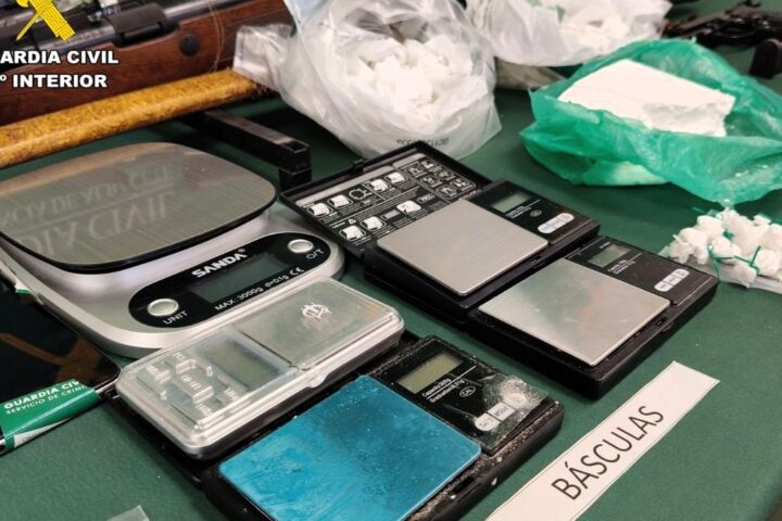 Dos operaciones contra el narcotráfico en la Manchuela albaceteña se saldan con 25 personas detenidas