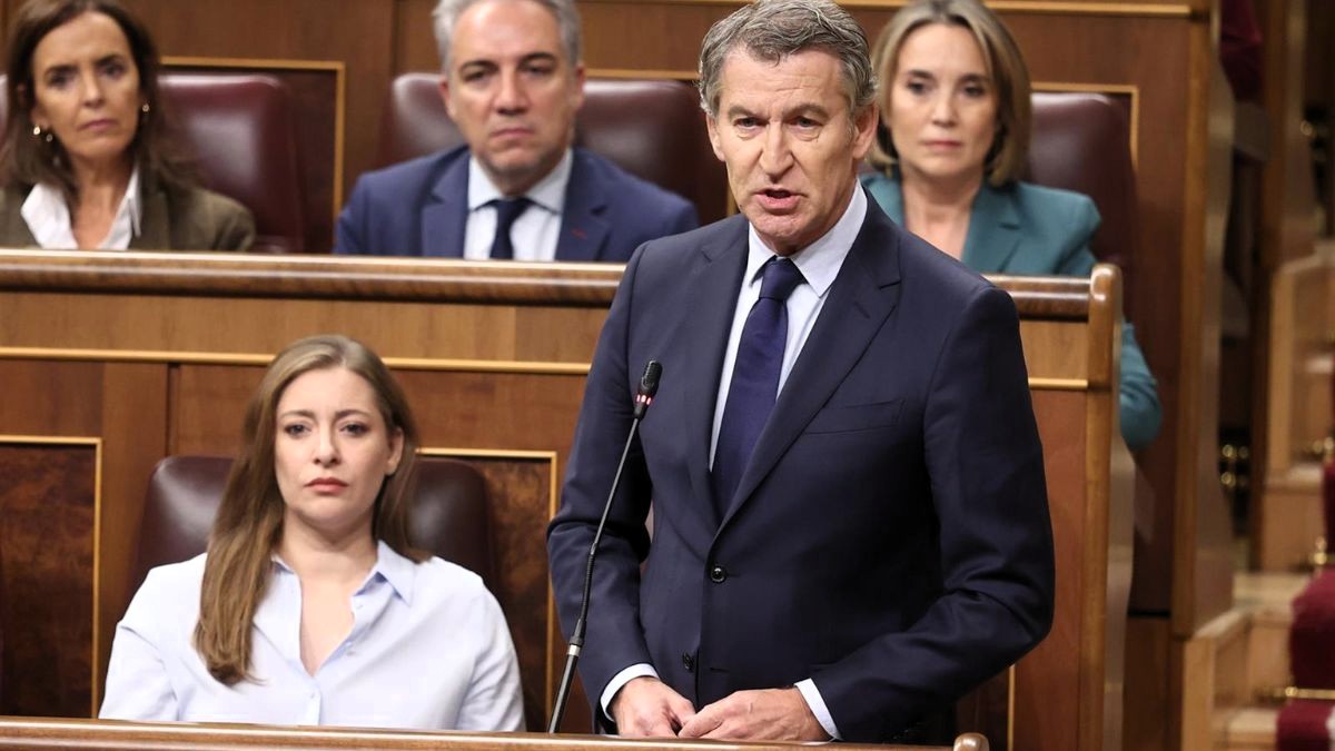 Feijóo ve a Sánchez "peligroso para la democracia" y el presidente insiste en criticar la condena al fiscal general