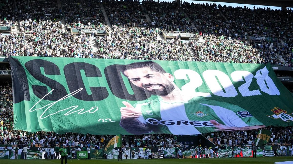 Isco Alarcón amplía su contrato con el Real Betis hasta 2028