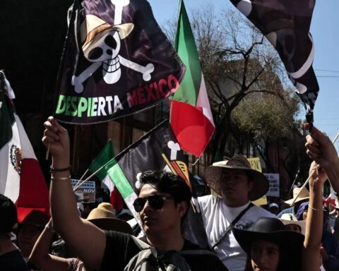 Una multitud toma las calles de México contra la presidenta Sheinbaum y la violencia