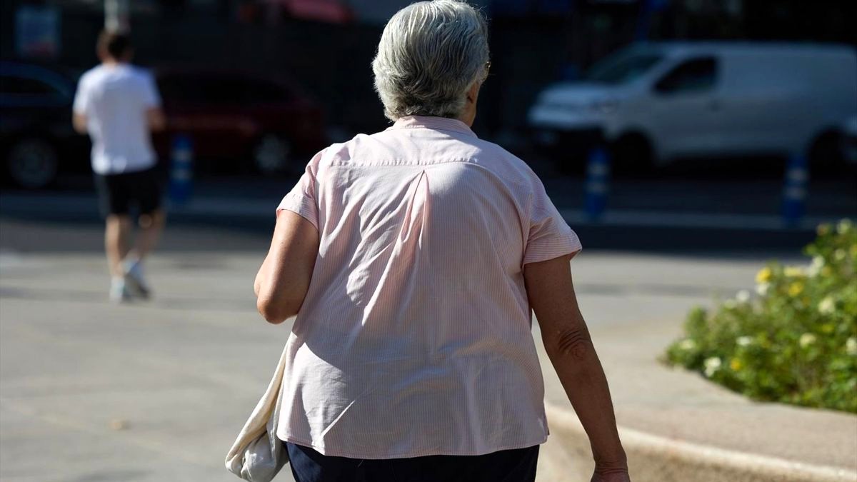 Las pensiones contributivas y de clases pasivas subirán en torno a un 2,7% en 2026 para compensar la inflación