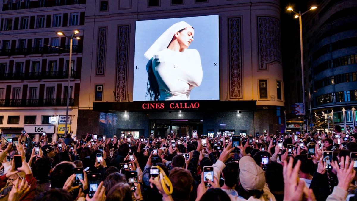 Rosalía y el lío público por su 'espectáculo' en el centro de Madrid: ¿Habrá sanciones?