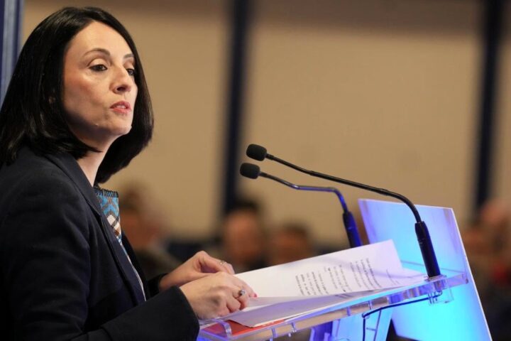 El PSOE considera "falta muy grave" la conducta de Salazar pero no llevará el caso a Justicia