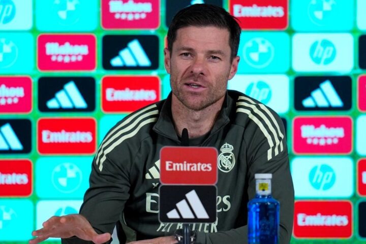 Xabi Alonso: "Las notas se dan a final de curso, todavía es pronto para hacer valoraciones"