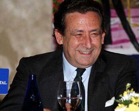 Muere el periodista, columnista y escritor Alfonso Ussía a los 77 años